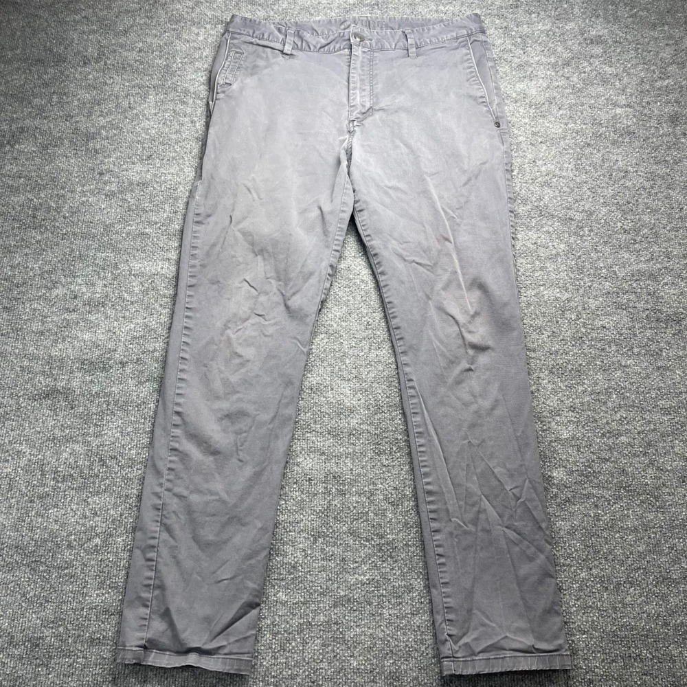 Vuori Men's Chinos - Light Gray